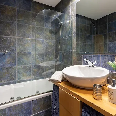 Cozy Apartment, New Decoration Paradise Suites By Anne Adeje