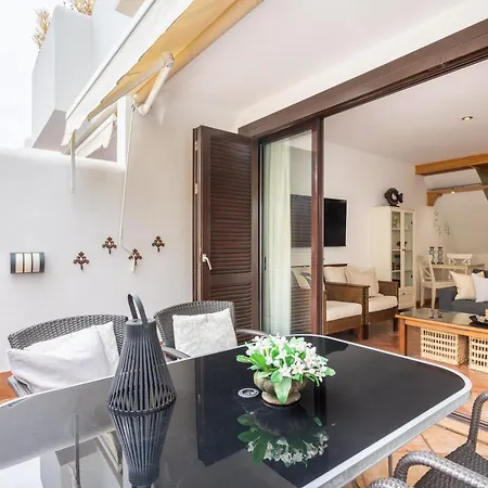Cozy Apartment, New Decoration Paradise Suites By Anne Adeje